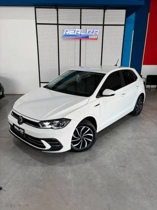VOLKSWAGEN POLO 1.0 170 TSI HIGHLINE AUTOMÁTICO VOLKSWAGEN POLO 1.0 170 TSI HIGHLINE AUTOMÁTICO